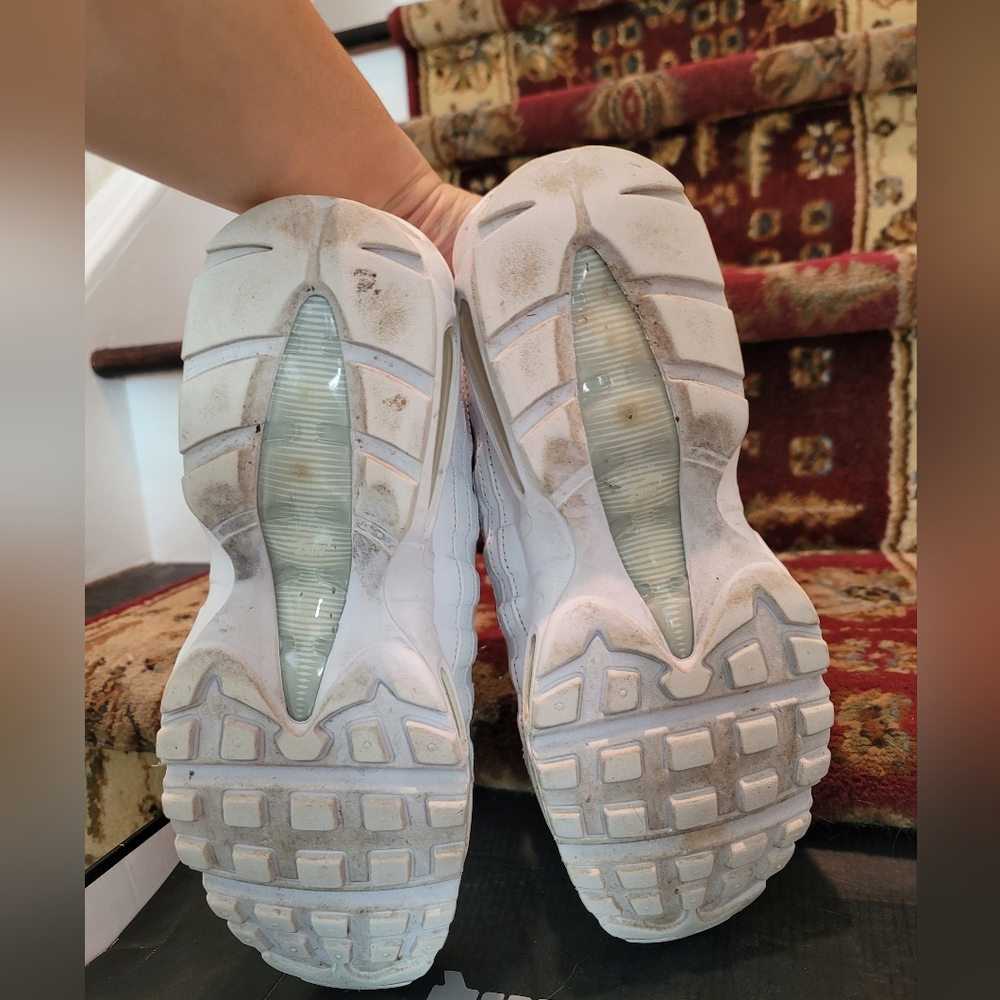 Nike Air Max 95 Premium Triple White (Unisex) - Picture 7 of 10